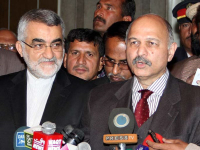 pakistan rejects double standards on iran s nuclear issue