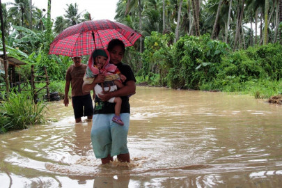 philippines typhoon death toll rises to around 230 hundreds missing