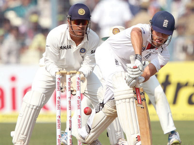 captain cook sails into the record books