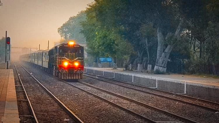 pakistan can t maintain its railways why are we planning a 62b corridor