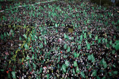 feted in gaza hamas leader to attend victory rally