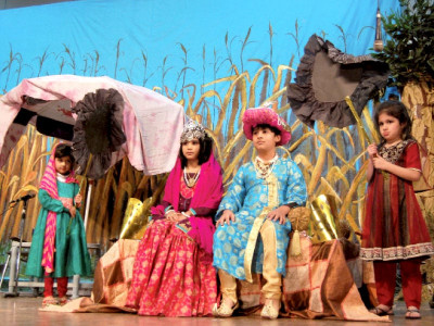 parents day moms and dads enjoy kiddos work