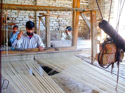 weaving a future for islampur s shawl industry