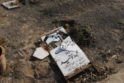 silence resonates after ahmadi graves vandalised silence resonates after ahmadi graves vandalised
