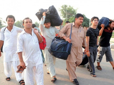 sat guru saant shadharam s anniversary 33 hindus cross the border for celebrations