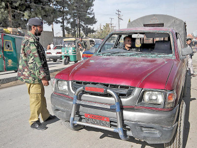 quetta blast cycle bomb targets constabulary commandant quetta blast cycle bomb targets constabulary commandant