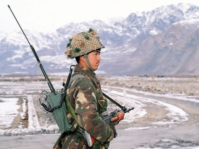 buried alive siachen avalanche kills at least six indian soldiers buried alive siachen avalanche kills at least six indian soldiers