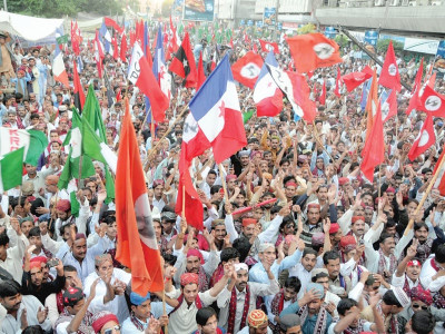 pride and the province political rivals dance with one another to celebrate sindh culture day pride and the province political rivals dance with one another to celebrate sindh culture day
