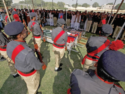 on the edge protest call shuts down karachi on the edge protest call shuts down karachi