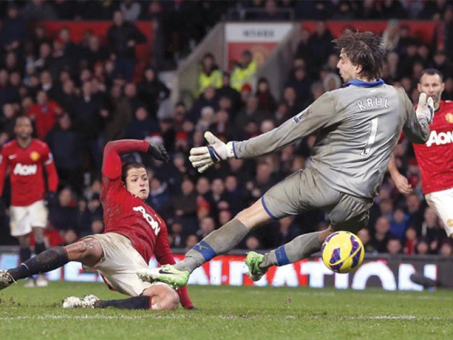 ferguson was delighted with united s second half feats saying his team s efforts resulted in a championship performance photo reuters