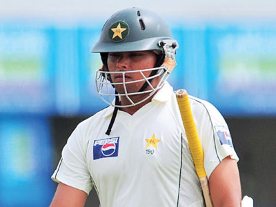 cricket manzoor century drives home blues advantage