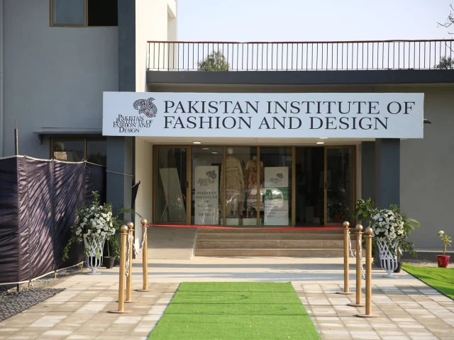 a picture of the campus of the pakistan institute of fashion design pifd a picture of the campus of the pakistan institute of fashion design pifd