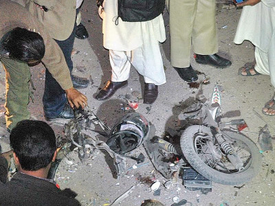 targeting the mqm four killed 40 injured in blast targeting the mqm four killed 40 injured in blast