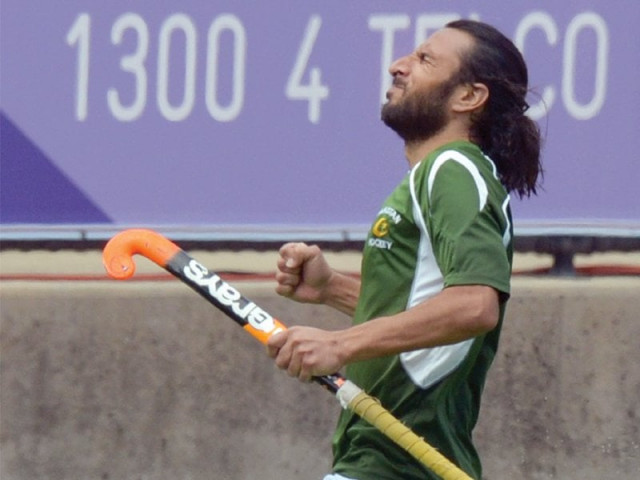 abbasi hopes the phf would permit the players to take part in the league photo afp abbasi hopes the phf would permit the players to take part in the league photo afp