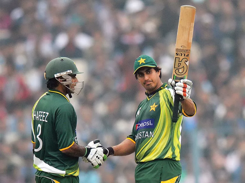 an opening stand of 141 between jamshed and hafeez helped pakistan get the win and continue their unbeaten run against india at the eden gardens photo bcci an opening stand of 141 between jamshed and hafeez helped pakistan get the win and continue their unbeaten run against india at the eden gardens photo bcci