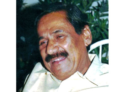 politician s death ata qureshi laid to rest in ancestral graveyard