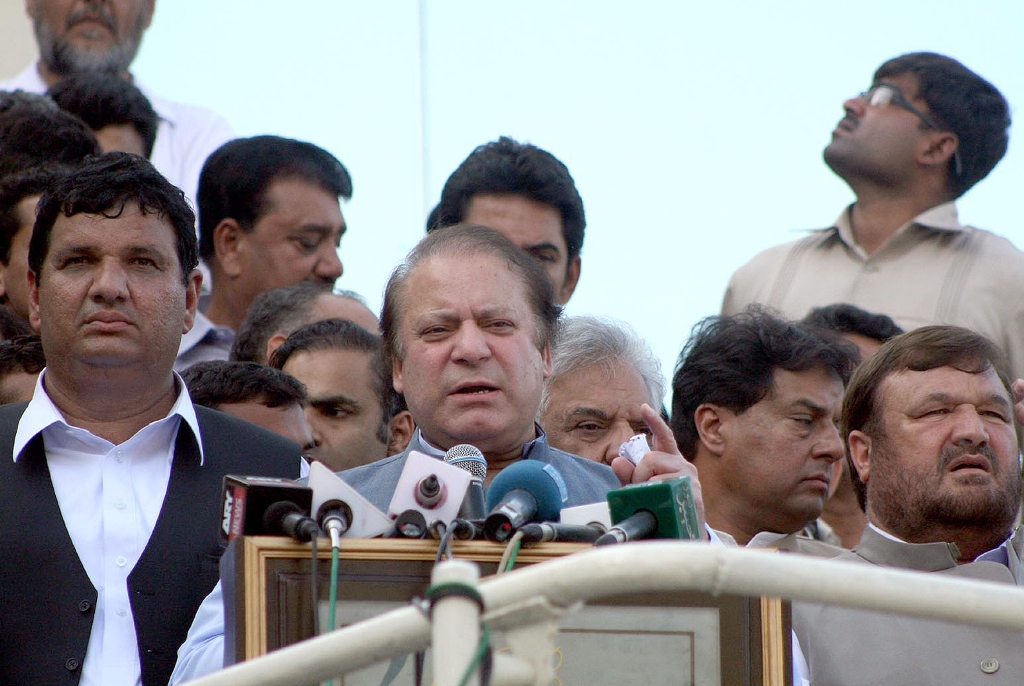 nawaz says a few men will not be allowed to usurp the rights of 18 million people photo inp file