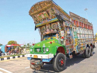 buildup to mfn indo pak trade through attari on the upswing