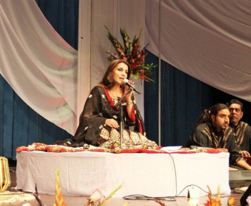 singer s jewellery sho ignores court notice