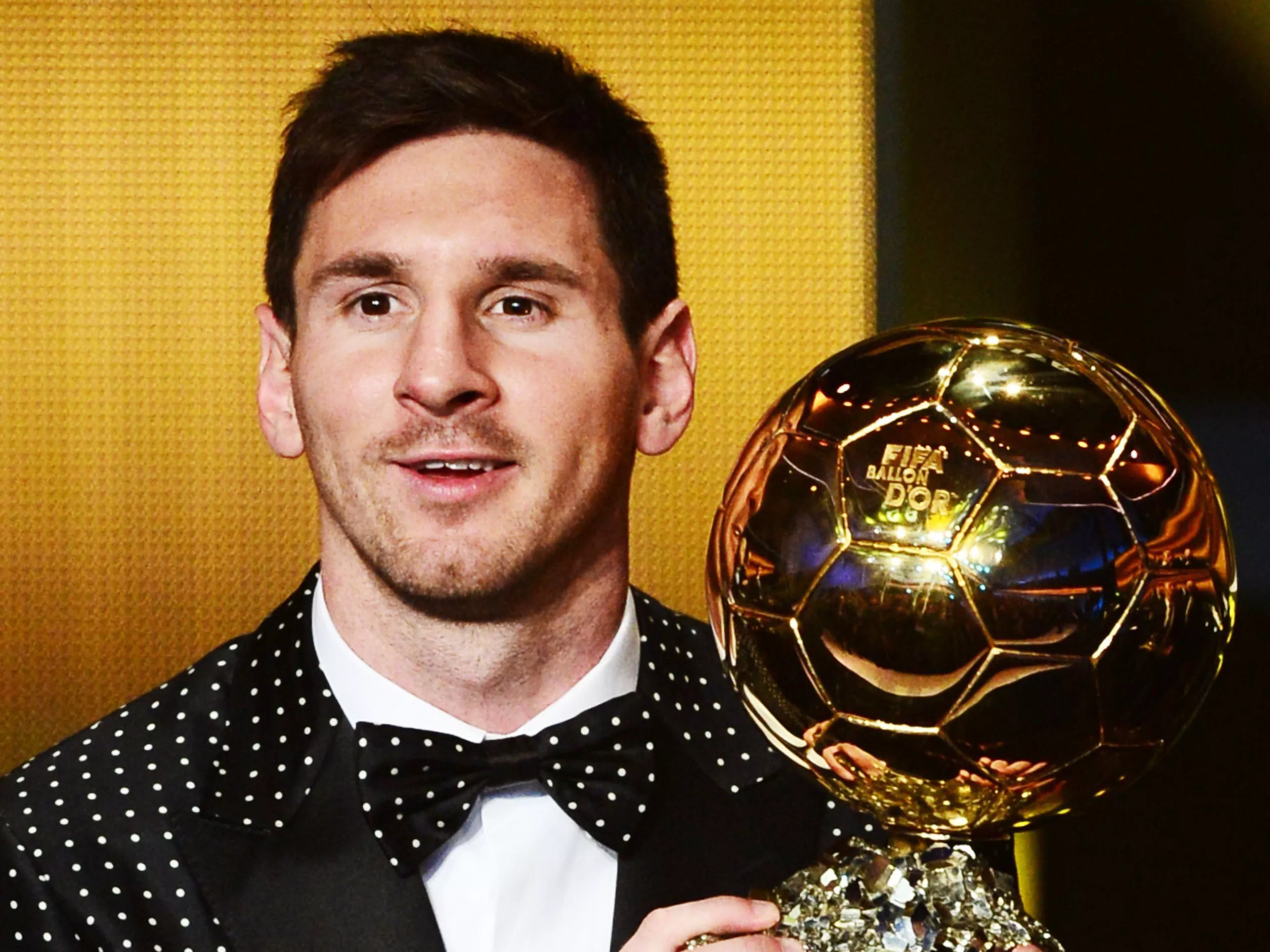 fifa ballon d 039 or award winner barcelona 039 s argentinian forward lionel messi poses with his trophy the fifa ballon d 039 or photo afp fifa ballon d 039 or award winner barcelona 039 s argentinian forward lionel messi poses with his trophy the fifa ballon d 039 or photo afp