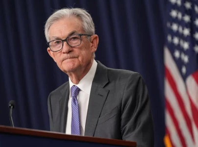 fed holds rates steady amid sharp divide