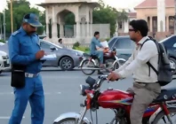 govt eases penalties under new traffic law