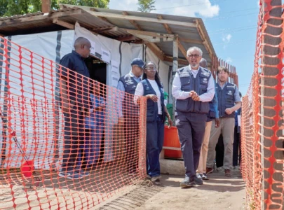 who opposes travel curbs over ebola spread