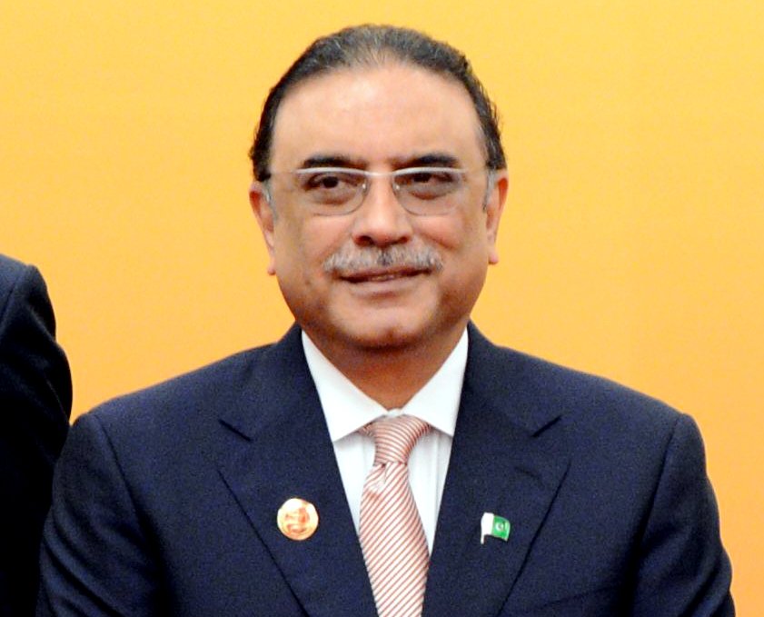 zardari says govt can provide industrialists with oil and power plants and that they can try generating electricity themselves photo afp file