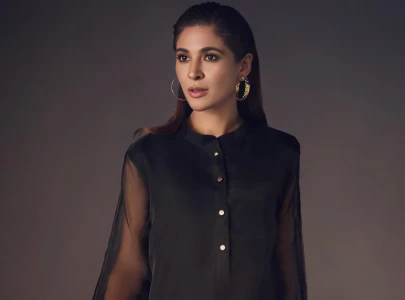 ayesha omar has long road to recovery after collarbone surgery ayesha omar has long road to recovery after collarbone surgery