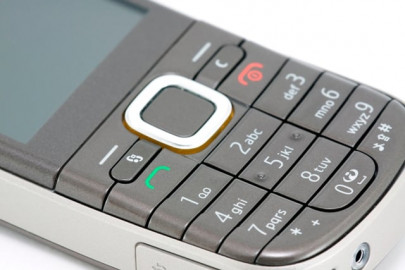 telecom giants subscribers rise to 121 6 million