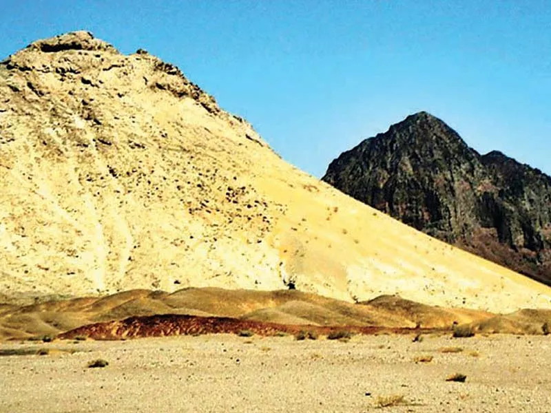 the disputed reko diq site was expected to produce 200 000 tons of copper and 250 000 ounces of gold if developed photo file the disputed reko diq site was expected to produce 200 000 tons of copper and 250 000 ounces of gold if developed photo file