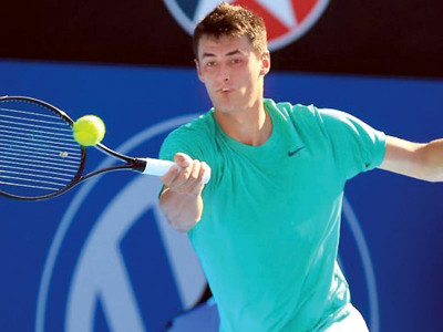 tennis tomic wins first atp title in sydney