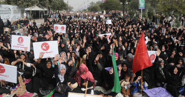 women stage sit in outside bilawal house in karachi to protest against the targeted killings of shias in pakistan photo rashid ajmeri express women stage sit in outside bilawal house in karachi to protest against the targeted killings of shias in pakistan photo rashid ajmeri express