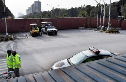 hope and fear as a million men march towards islamabad