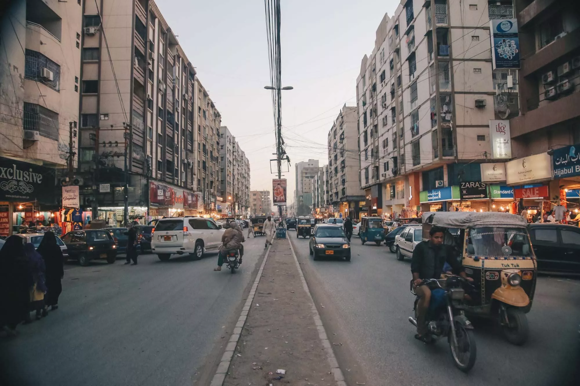 tariq road and bahadurabad are amongst the main shopping hubs of karachi along with providing some of the best street food in the city of course shopping leaves one with a big appetite and these places have got that covered photo ali anas tariq road and bahadurabad are amongst the main shopping hubs of karachi along with providing some of the best street food in the city of course shopping leaves one with a big appetite and these places have got that covered photo ali anas