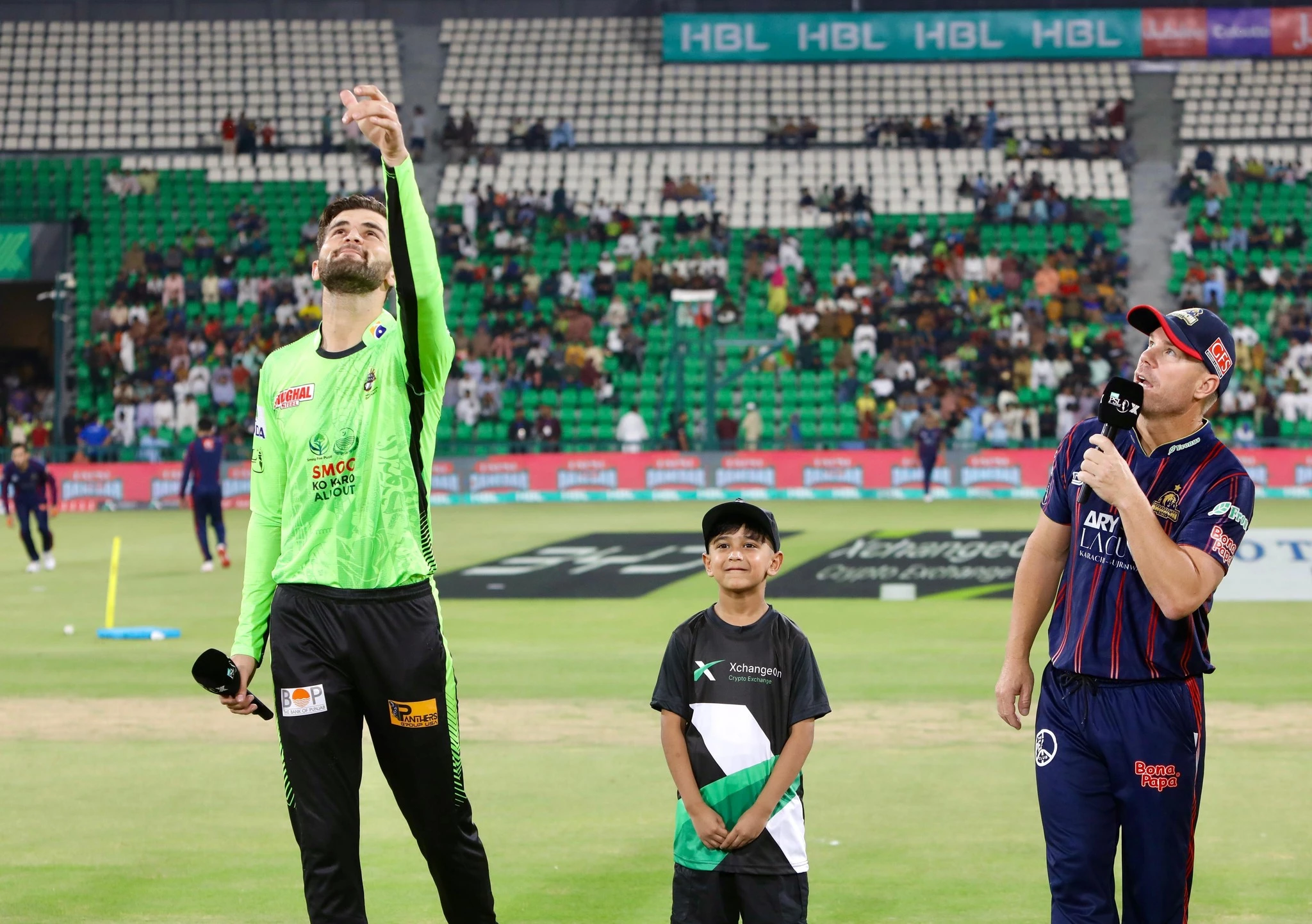 hbl psl x karachi kings choose to bowl first against lahore qalandars