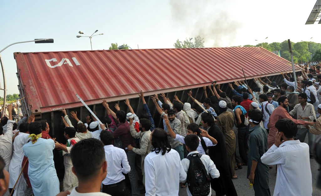 islamabad chamber of commerce and industry president says that businesses located in the blue area continue to suffer irreparable loss due to the protests photo afp