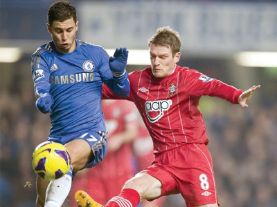 defence needs immediate attention benitez