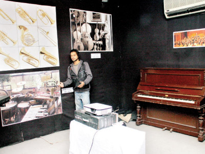 thesis on display nca students worry about lack of research on music thesis on display nca students worry about lack of research on music