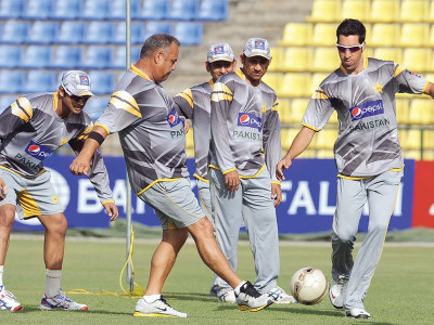tour of south africa pakistan hold first training session