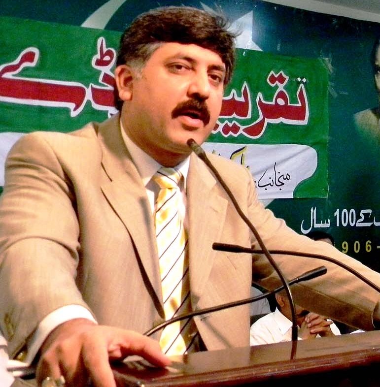 i haven t abandoned pml q however i can say that my party has been ignoring my repeated requests says sheikh waqas akram photo inp file