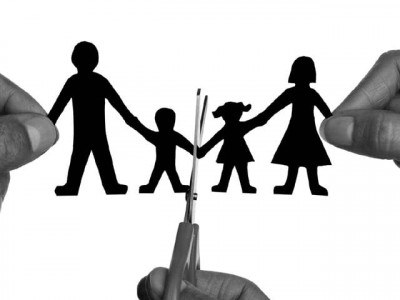 i was eight when my parents got divorced and i ve been broken ever since