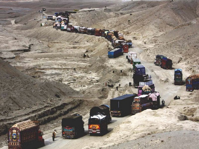 truckers have blocked the kojak pass near pak afghan border on sunday photo inp truckers have blocked the kojak pass near pak afghan border on sunday photo inp