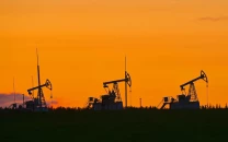 oil rises 5 on us sanctions against russian suppliers oil rises 5 on us sanctions against russian suppliers