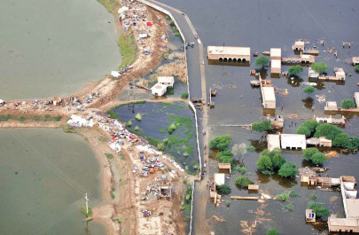 500 women children hit by water borne illnesses 500 women children hit by water borne illnesses