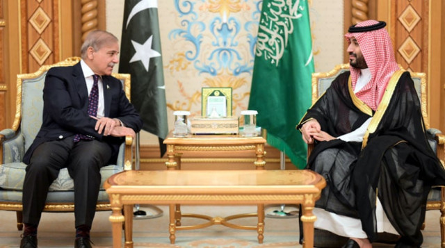 pm shehbaz holds one on one meeting with crown prince mbs in riyadh pm shehbaz holds one on one meeting with crown prince mbs in riyadh
