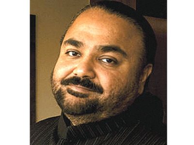 lawn race begins get set go