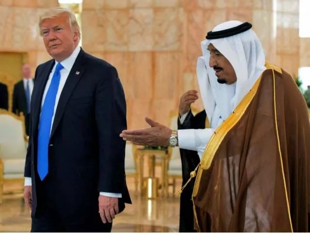 us president donald trump l and saudi arabia 039 s king salman bin abdulaziz al saud photo afp us president donald trump l and saudi arabia 039 s king salman bin abdulaziz al saud photo afp