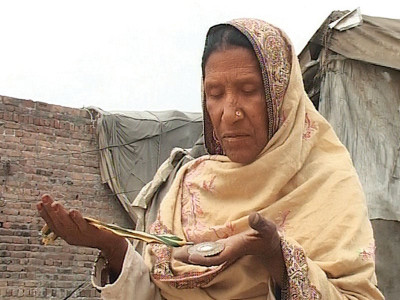 extreme measures pushto folk music queen s awards up for sale extreme measures pushto folk music queen s awards up for sale