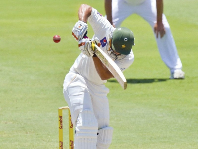 former cricket legends were unanimous in their opinion that pakistan need to find a way to survive on the bouncy tracks in south africa photo afp former cricket legends were unanimous in their opinion that pakistan need to find a way to survive on the bouncy tracks in south africa photo afp